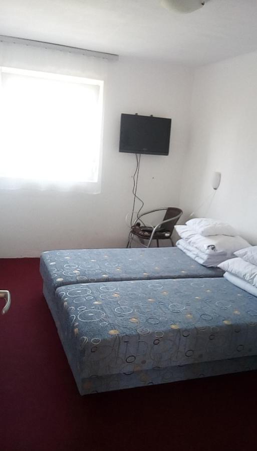 Vizparti Apartmanok Szantod Luaran gambar